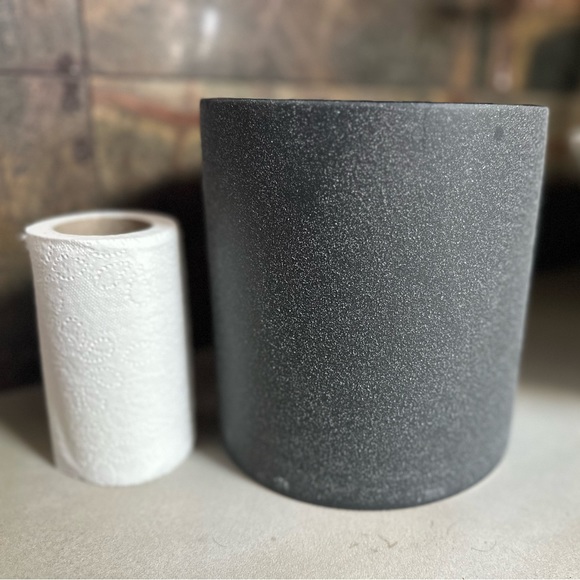 Apotheke 72oz Charcoal Candle 4 wick - Picture 5 of 6